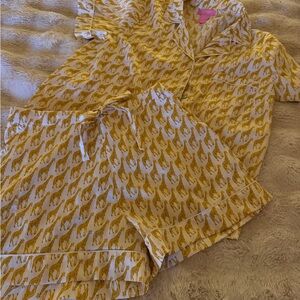 Isaac Mizrahi Giraffe Print Sleepwear 2 piece
